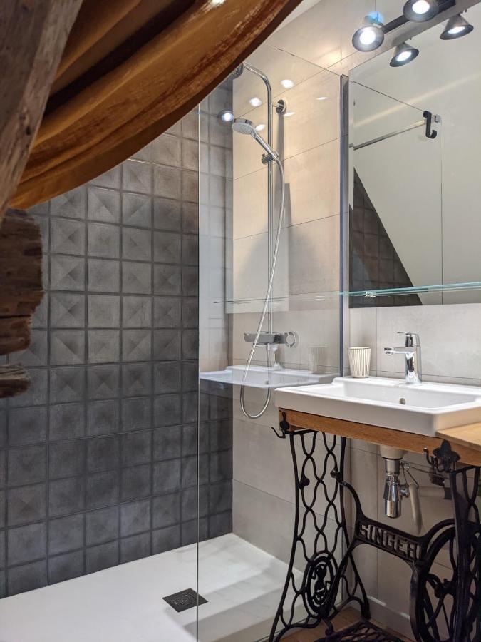 Bed and Breakfast Le 14 Faubourg Бон Экстерьер фото